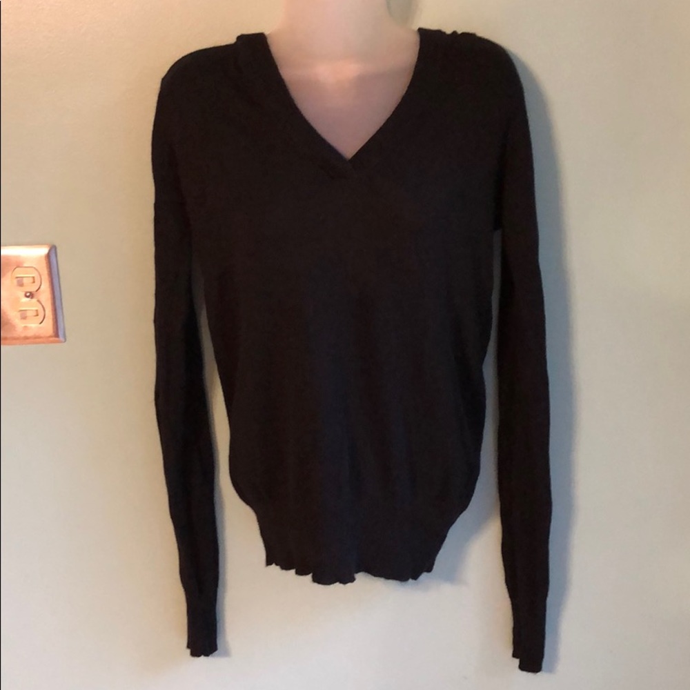 Black Hooded V-neck Sweater M SO SOFT